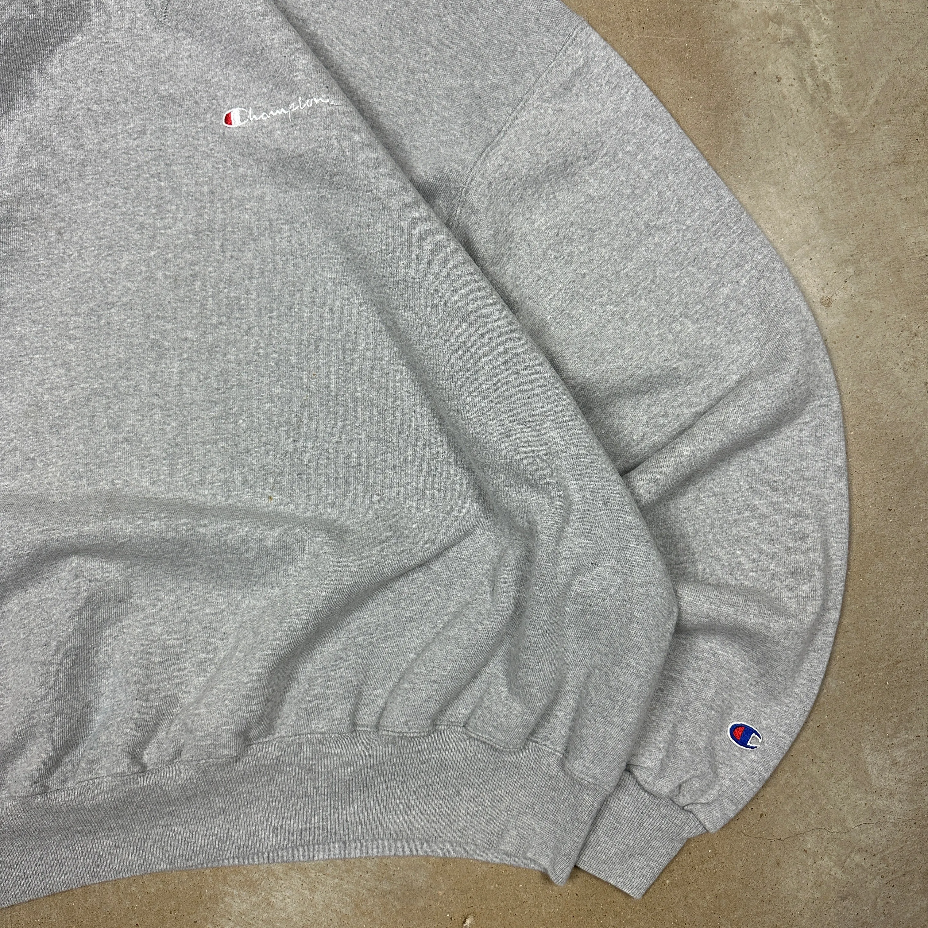 90s Light Gray Champion Essential Spellout Sweatshirt XL P09