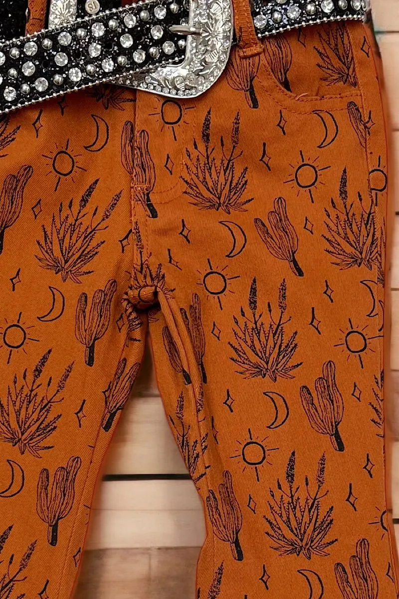 SUNSET COUNTRY PRINTED BOOTCUT DENIM PANTS. PNG15153006-AMY