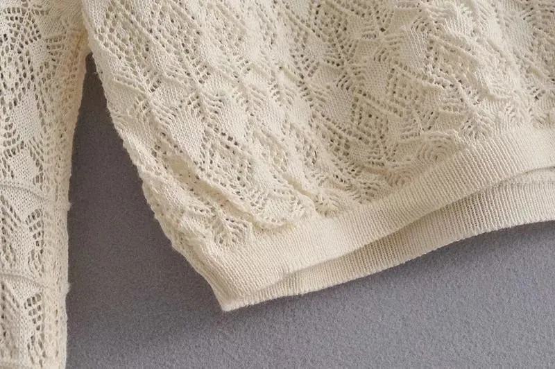SWEATER WITH PUFF SLEEVES