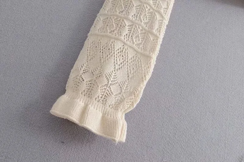 SWEATER WITH PUFF SLEEVES